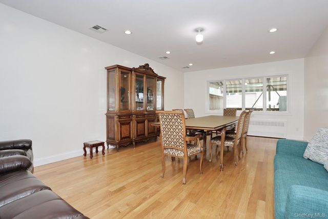 2 Wiener Drive, Monsey, NY 10952