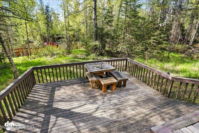 5480 E 98th Avenue, Anchorage, AK 99516