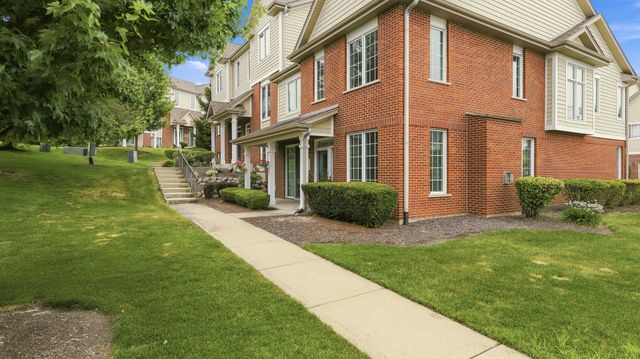 10634 Gabrielle Lane, Orland Park, IL 60462