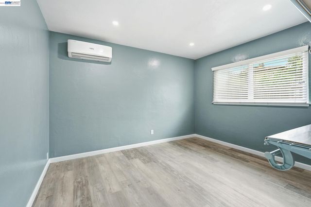 1839 Hill Ave, Hayward, CA 94541