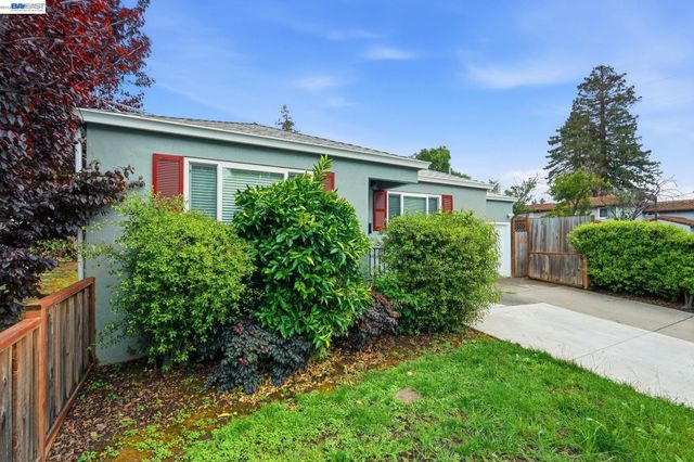 1839 Hill Ave, Hayward, CA 94541