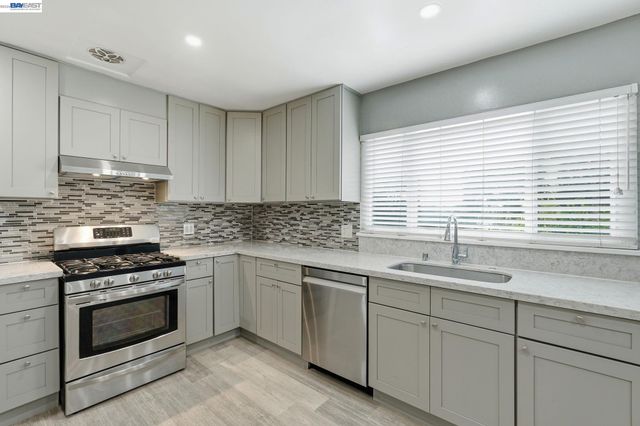 1839 Hill Ave, Hayward, CA 94541