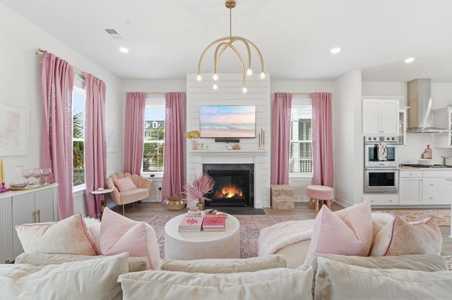 820 Forrest Drive, Charleston, SC 29492
