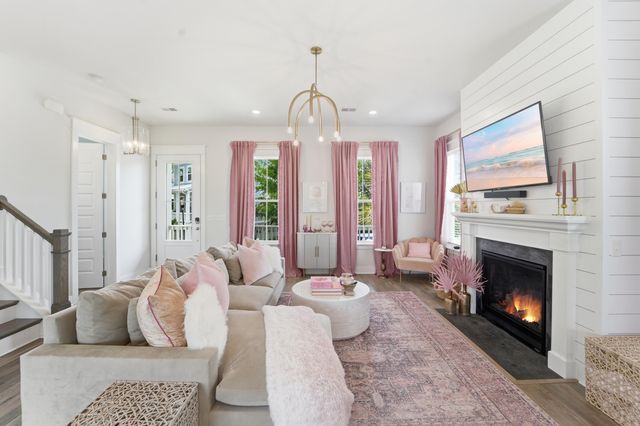 820 Forrest Drive, Charleston, SC 29492