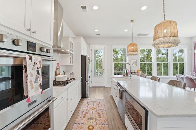 820 Forrest Drive, Charleston, SC 29492