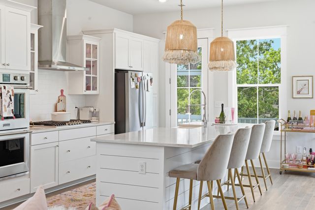 820 Forrest Drive, Charleston, SC 29492