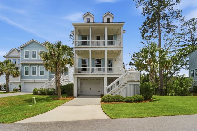 820 Forrest Drive, Charleston, SC 29492