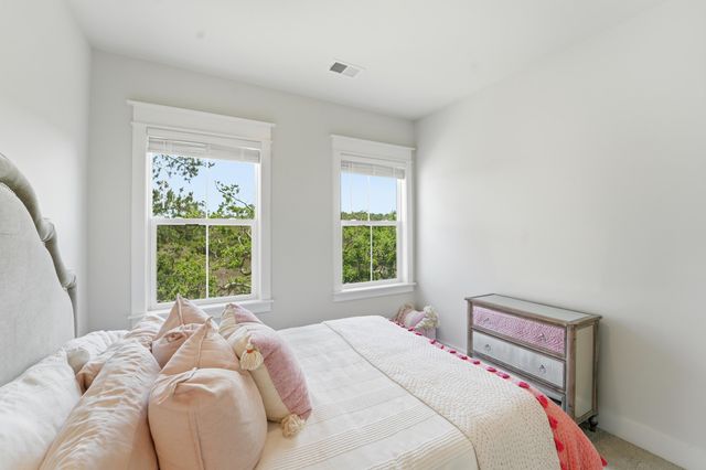 820 Forrest Drive, Charleston, SC 29492