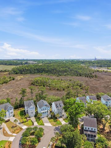 820 Forrest Drive, Charleston, SC 29492