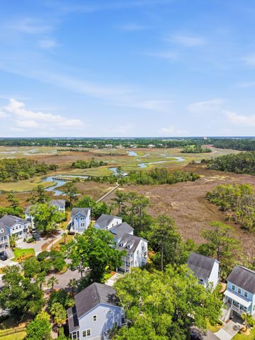 820 Forrest Drive, Charleston, SC 29492