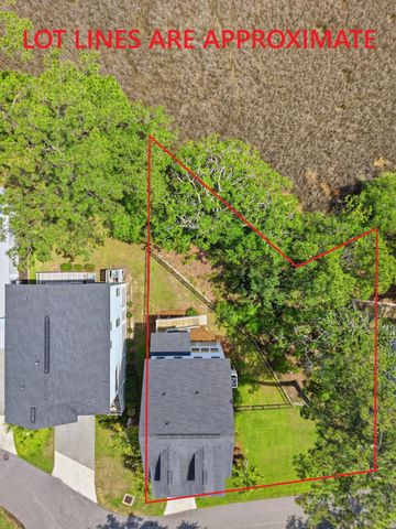 820 Forrest Drive, Charleston, SC 29492