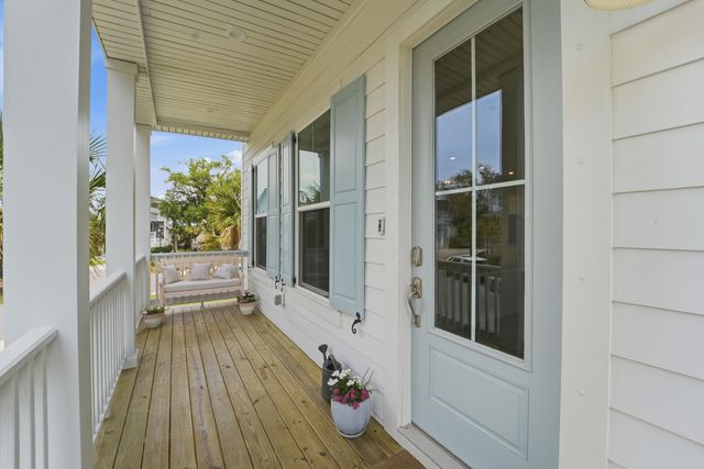 820 Forrest Drive, Charleston, SC 29492