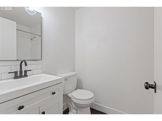 23 Se 205TH Pl, Gresham, OR 97030