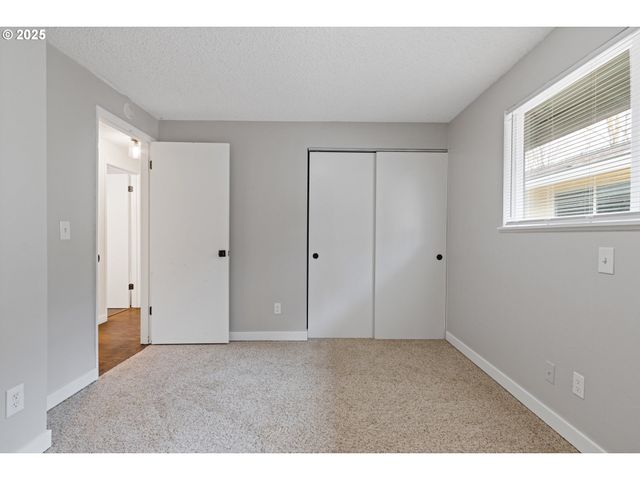 23 Se 205TH Pl, Gresham, OR 97030