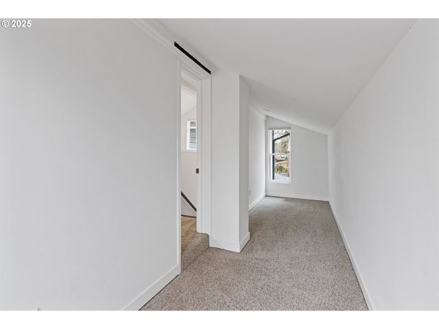 23 Se 205TH Pl, Gresham, OR 97030