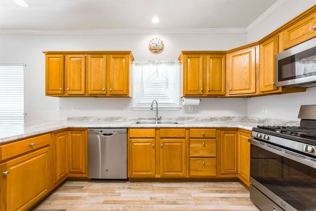 4116 Wildflower Lane, Benton, AR 72015