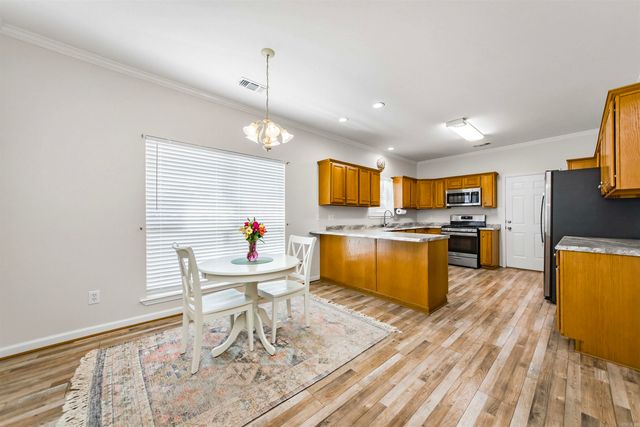 4116 Wildflower Lane, Benton, AR 72015