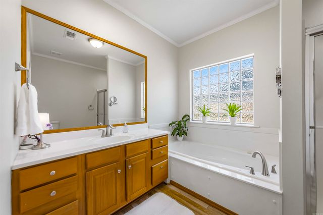 4116 Wildflower Lane, Benton, AR 72015