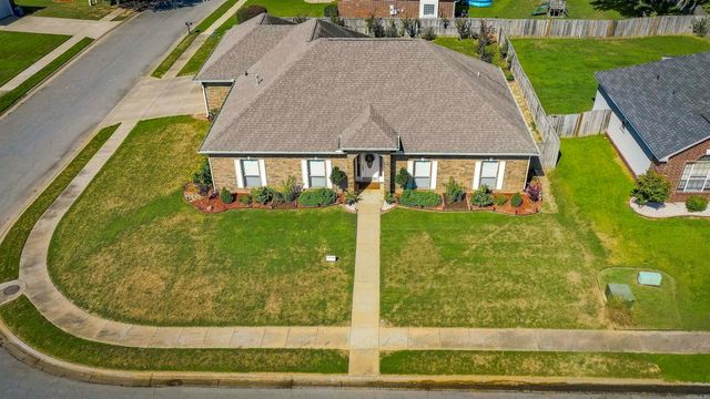 4116 Wildflower Lane, Benton, AR 72015