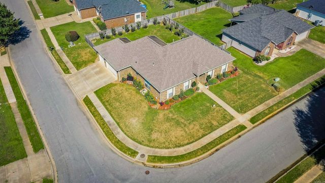 4116 Wildflower Lane, Benton, AR 72015