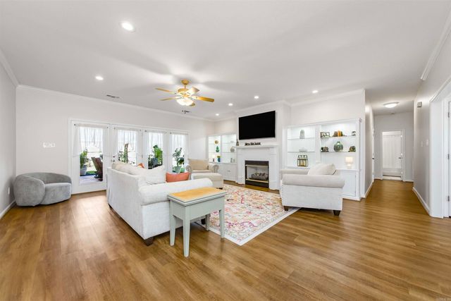 4116 Wildflower Lane, Benton, AR 72015