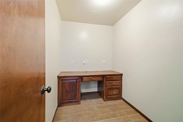 9125 SW 28th Street, Oklahoma City, OK 73128