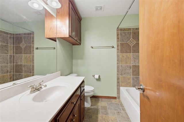 9125 SW 28th Street, Oklahoma City, OK 73128