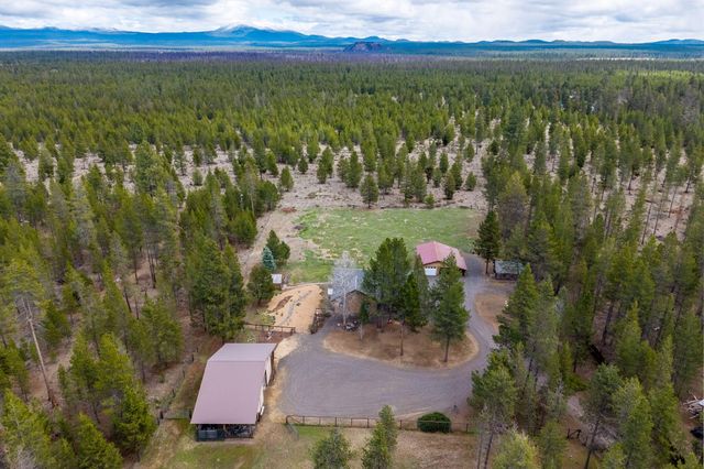 50940 S Huntington Road, La Pine, OR 97739