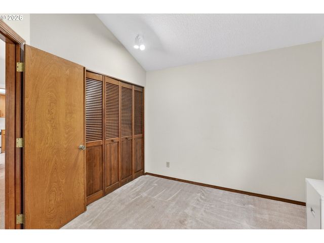 14851 Ne SACRAMENTO St 127, Portland, OR 97230
