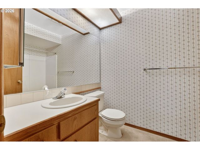 14851 Ne SACRAMENTO St 127, Portland, OR 97230