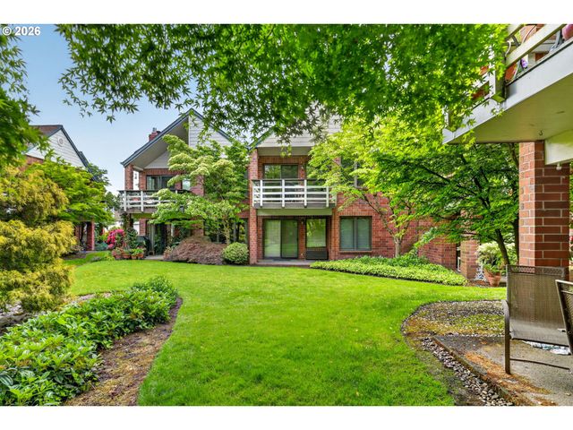 14851 Ne SACRAMENTO St 127, Portland, OR 97230