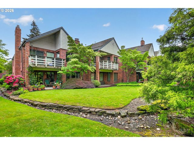 14851 Ne SACRAMENTO St 127, Portland, OR 97230