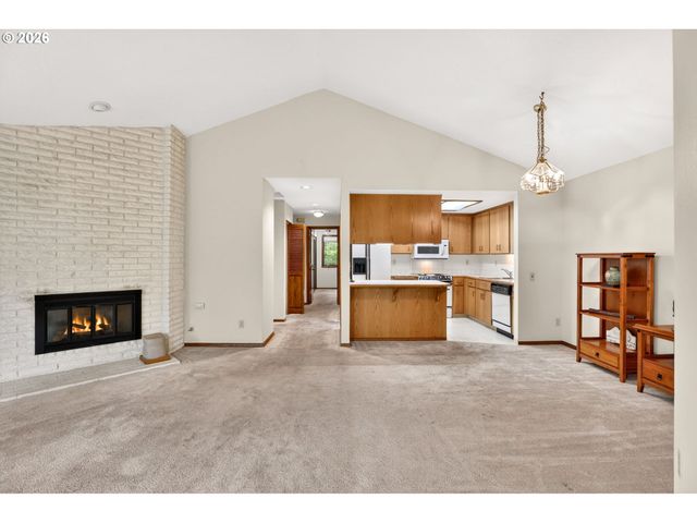 14851 Ne SACRAMENTO St 127, Portland, OR 97230