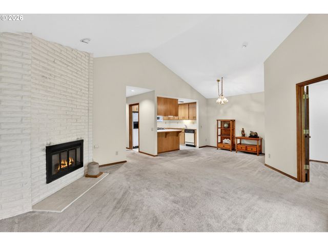 14851 Ne SACRAMENTO St 127, Portland, OR 97230