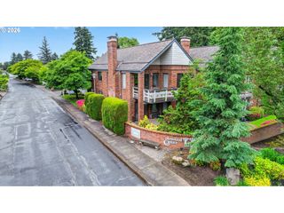 14851 Ne SACRAMENTO St 127, Portland, OR 97230