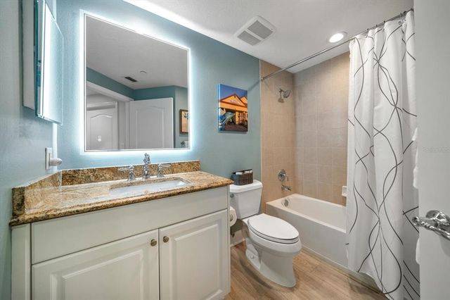 521 MANDALAY AVENUE 1105, Clearwater Beach, FL 33767