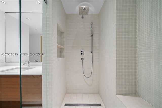 9999 Collins Ave 3F, Bal Harbour, FL 33154