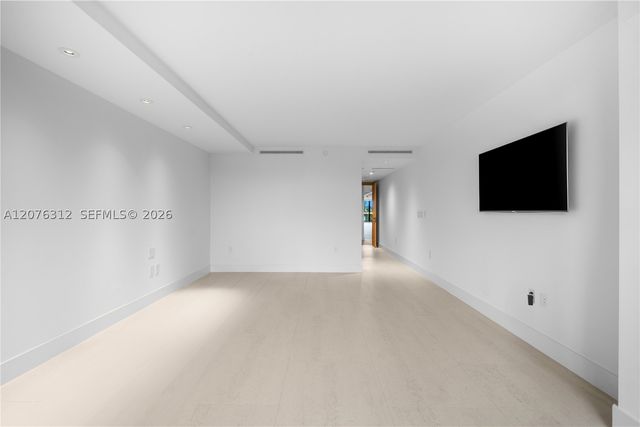 9999 Collins Ave 3F, Bal Harbour, FL 33154