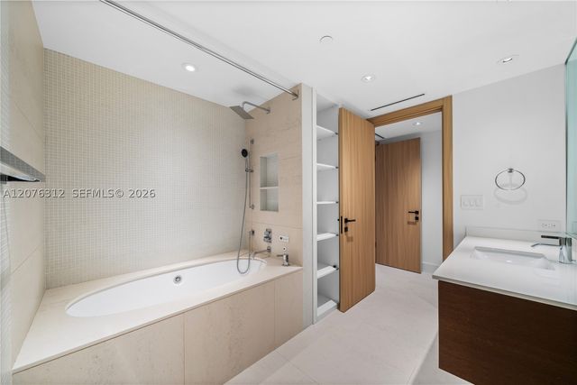 9999 Collins Ave 3F, Bal Harbour, FL 33154