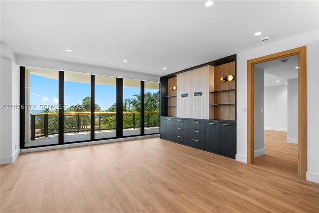 9999 Collins Ave 3F, Bal Harbour, FL 33154