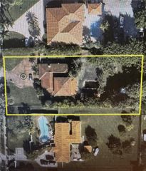 25 NW 127th Ave, Miami, FL 33182