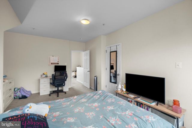 530 CANTON CT, Baltimore, MD 21224