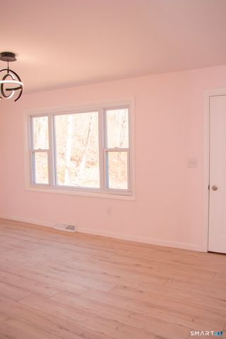 5 Assumption Street, New Haven, CT 06513