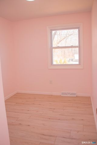 5 Assumption Street, New Haven, CT 06513