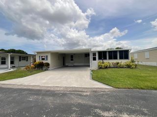 827 Sunglow Street, Boynton Beach, FL 33436