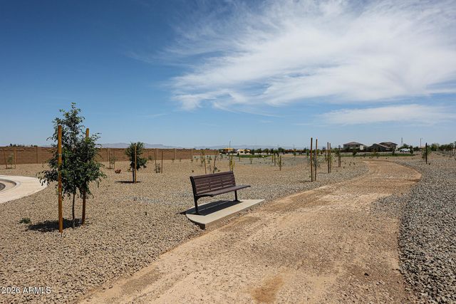 810 W ANGELINA Drive, San Tan Valley, AZ 85140