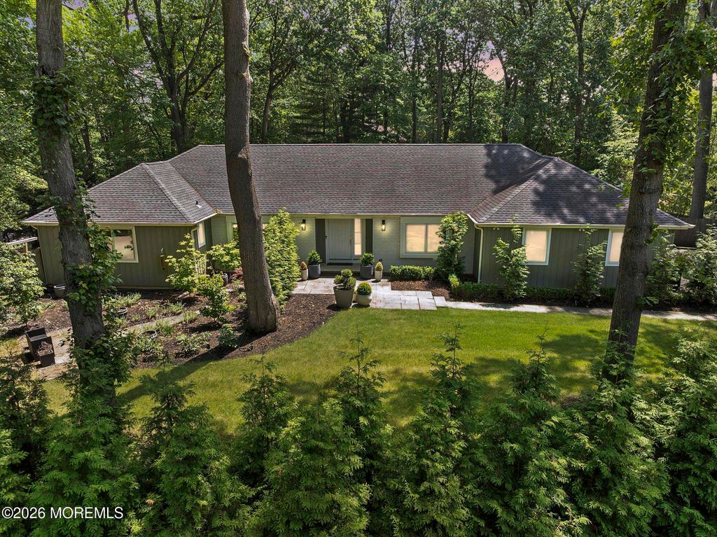 198 Borden Road, Middletown, NJ 07748