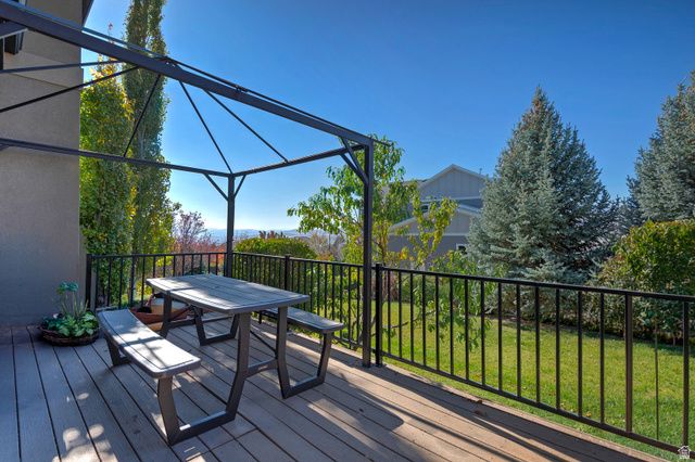 4787 N WHISPER WOOD DR, Lehi, UT 84043