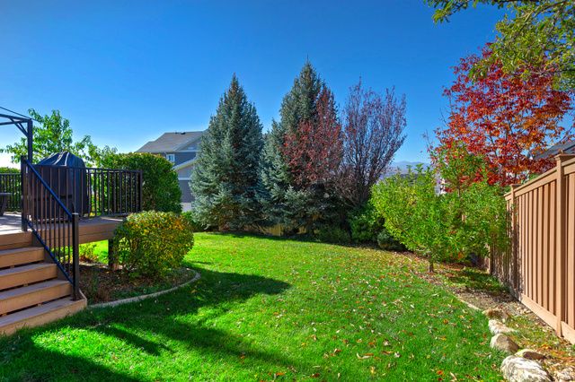 4787 N WHISPER WOOD DR, Lehi, UT 84043