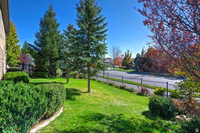 4787 N WHISPER WOOD DR, Lehi, UT 84043